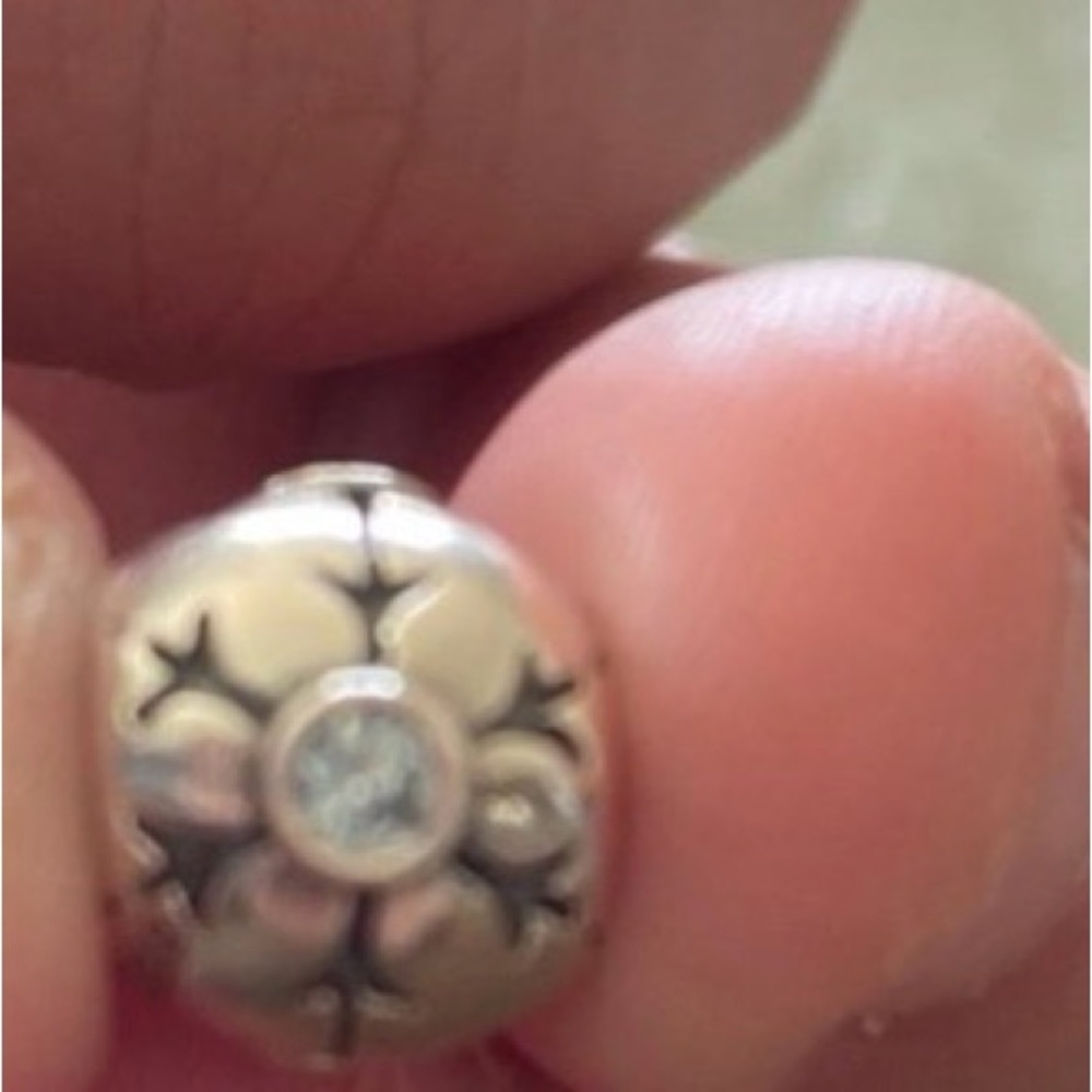Pandora snowflake charm